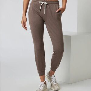 Vuori DreamKnit Performance Jogger